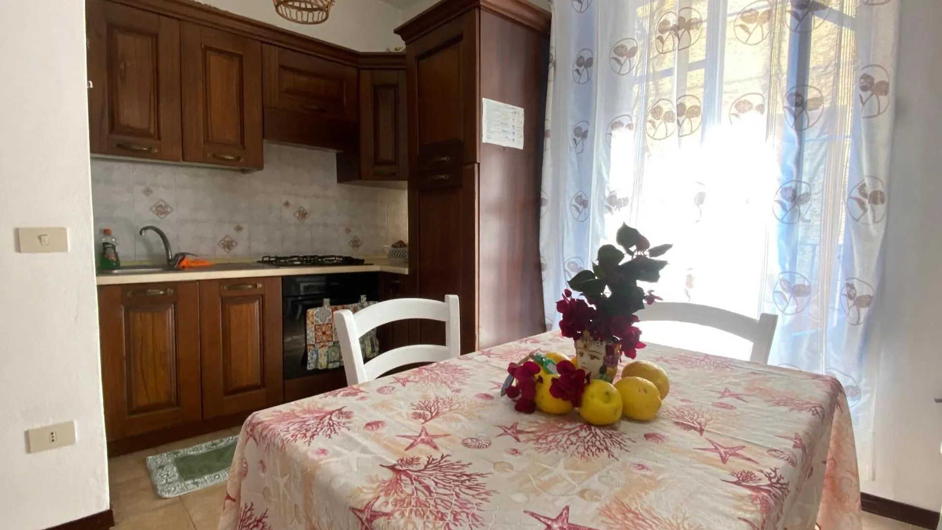 Lipari Centro Storico Flat 7 Mins From Port Apartment