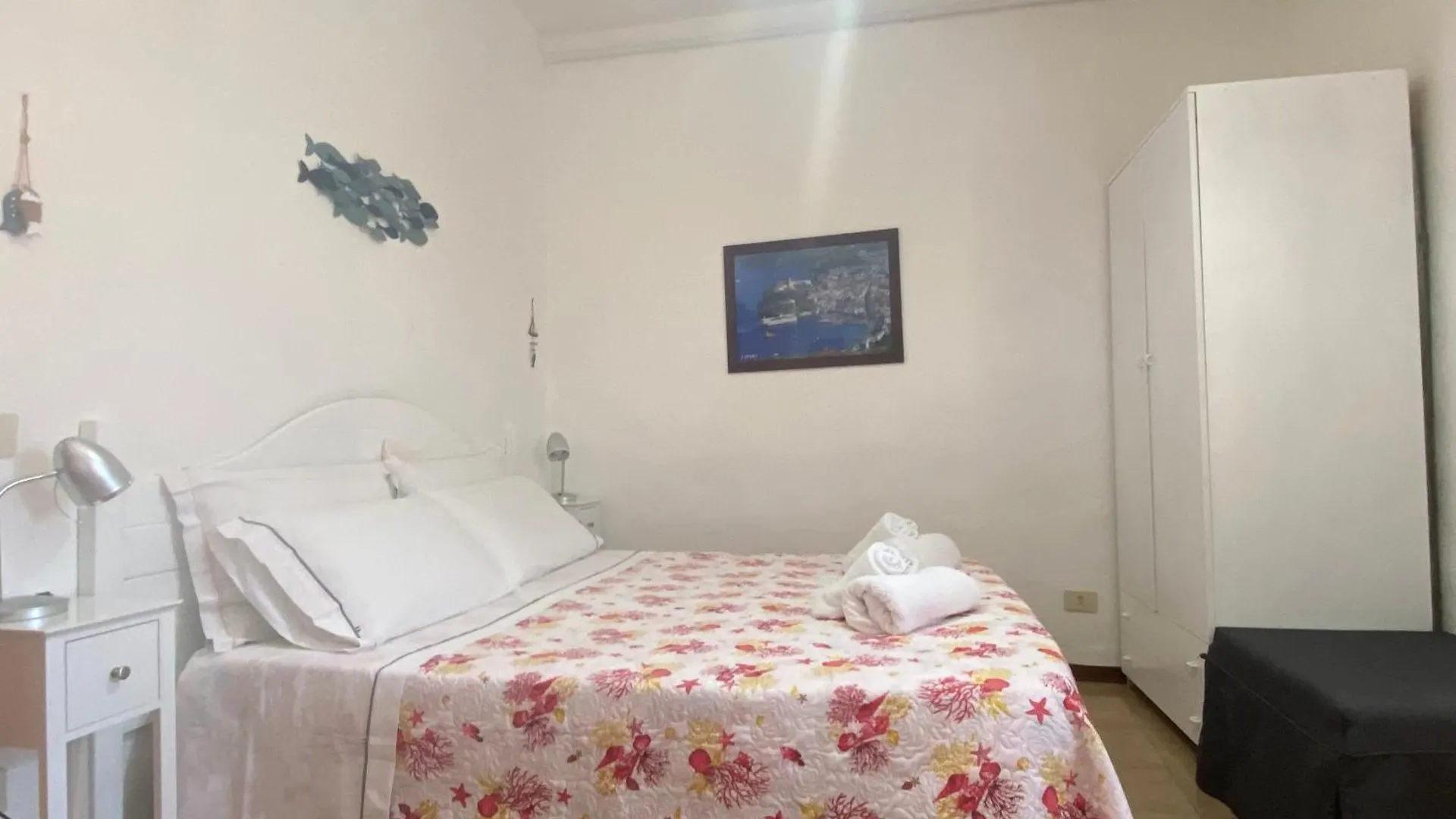 Apartment Ferienwohnung Lipari Centro Storico Flat 7 Mins From Port